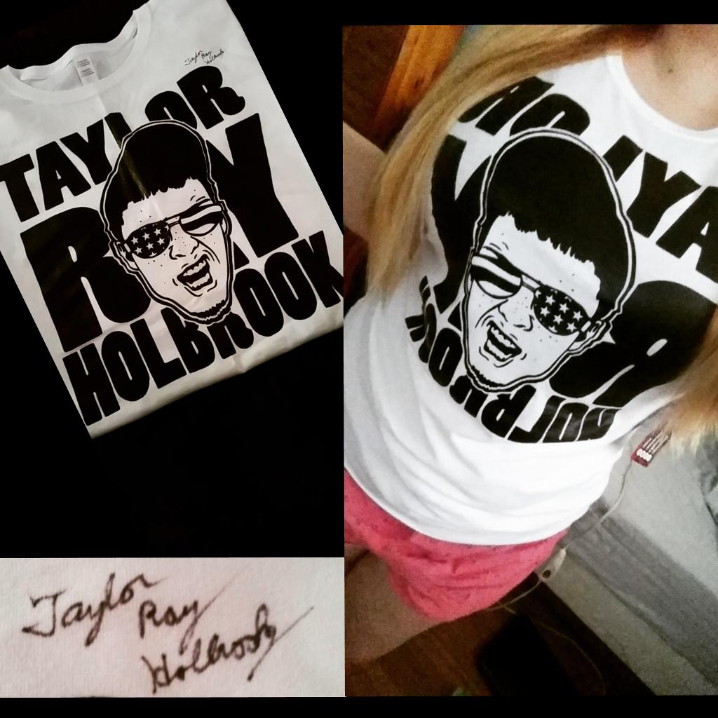 brittbrat_1112's tweet photo. Thank you @santay01 @TaylorRaysTweet β‘ #teamtaylorray #taylorrayholbrook till I die #team42705 #love http://t.co/RTVVWTjbDP