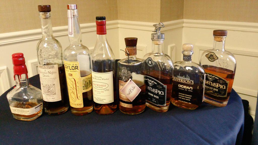 Not a bad way to spend an afternoon...

#DavePickrell <a href="/TipsyTexan/">TipsyTexan</a>
#SACC2015 <a href="/SACocktailConf/">San Antonio Cocktail Conference</a>