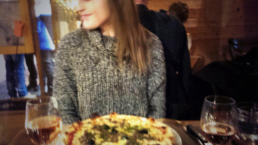 ethanhawksworth's tweet photo. @xoliviafarrell it was lovely thank you! Did you enjoy yours... http://t.co/3oAmB7HQMg