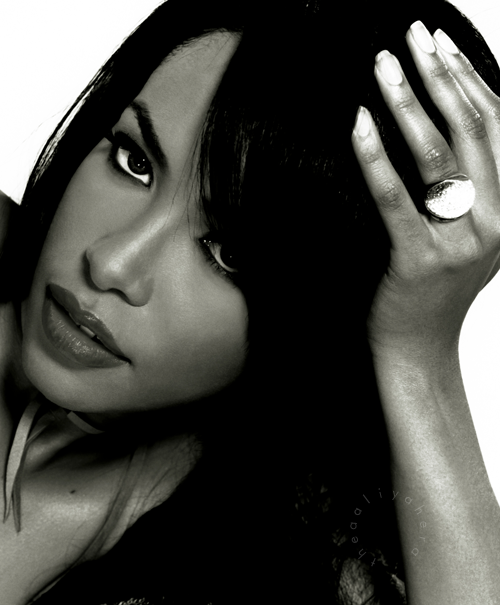   Happy Birthday to 3 timelessly influential Queens . Aaliyah . Sade . Kate Moss . 