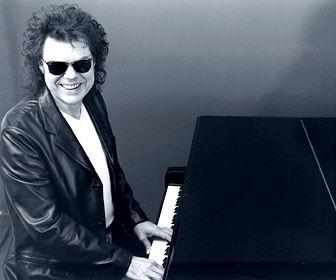 Happy 72nd Birthday to the amazing genius Ronnie Milsap!! 