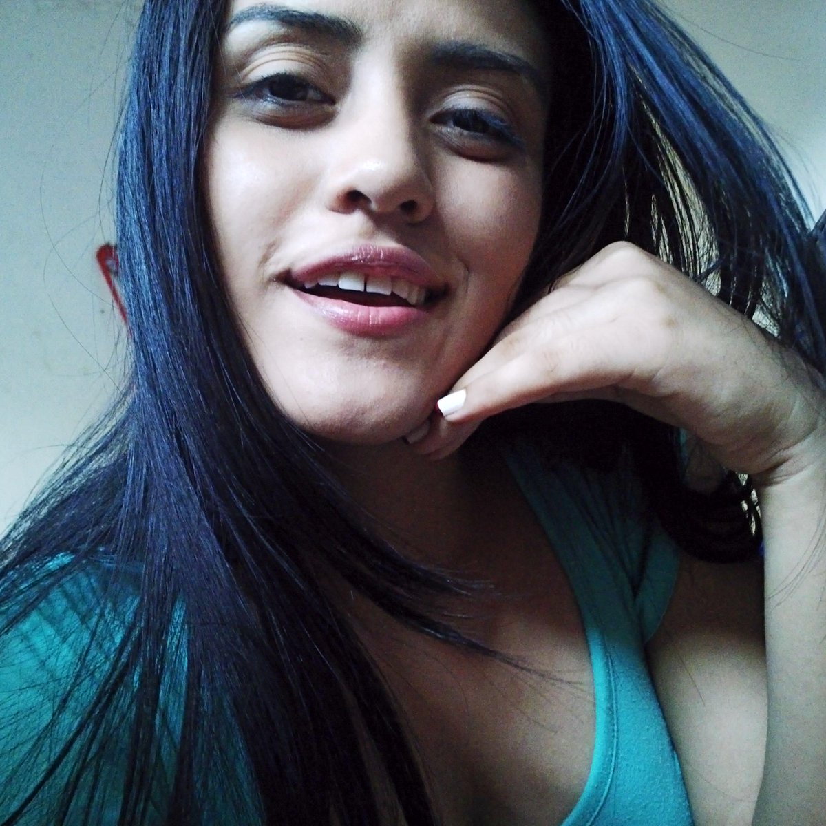 PaoArb's tweet photo. Mi corazón ahora está bien... Tu me haces bien siempre Bien. Te Adoro http://t.co/yfDMY3rsi2
