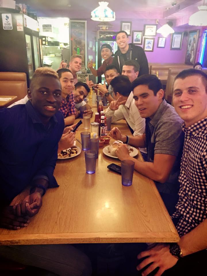 matt_thegoat's tweet photo. Bro event last night ๐ oh and Travis too... #RubySkye #JohnBeaver #Araujos http://t.co/OcEPy7OJp0