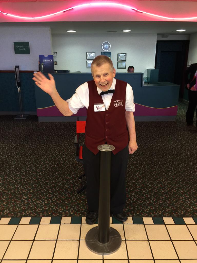 kylesudges's tweet photo. RT to have Phil on @TheEllenShow! He's a huge fan and the community loves him! #PhilFromKendall10 http://t.co/ol9LLxszA7
