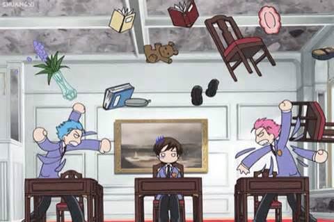 alyssa9151's tweet photo. Me when my best friend gets suspended for 5 days &amp; possibly the rest of the year for bringing in a book from anime. http://t.co/FTgU9lXtGI