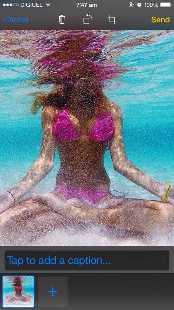 wagbagdeb's tweet photo. @bayleyhayley I loved R underwater yoga http://t.co/tISN6hcMl0