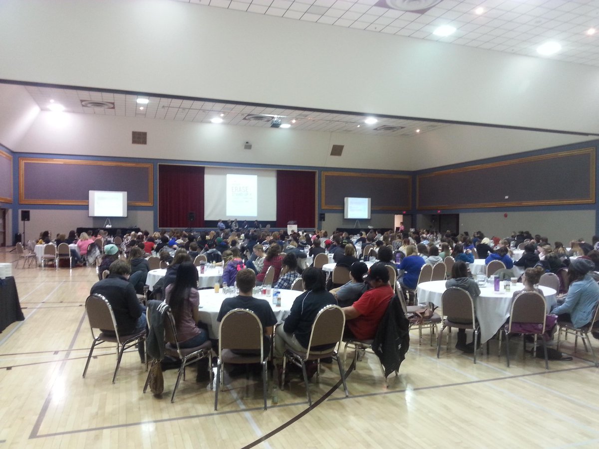 tiben12's tweet photo. "@mypgnow: Prince George students 'Stand Up!' to bullying #ERASEforum http://t.co/3u4zw5hVje http://t.co/yjEweYBuYA" #sd57 @ERASEbullyingBC