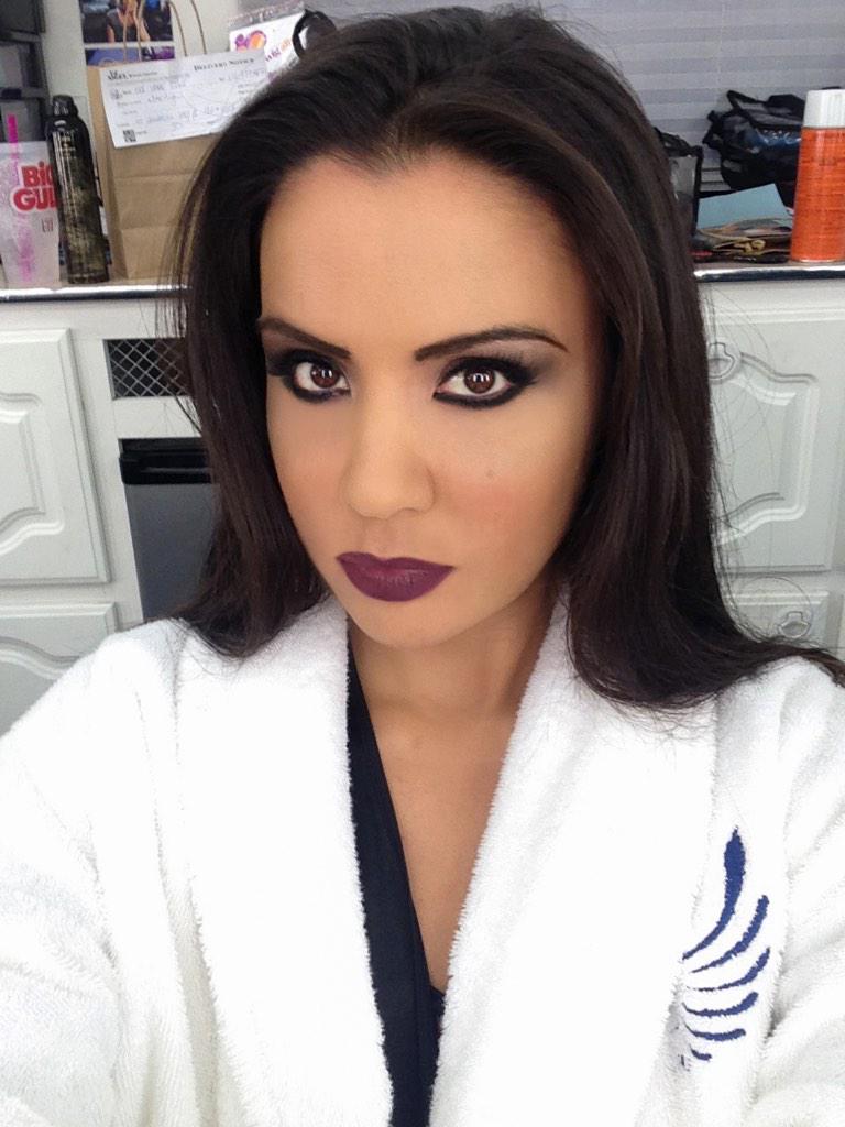 ShannonBaker's tweet photo. Excited to be working on the show #CSI_CBS at @UniversalPics. This is a pic of me in the make up trailer. #twins #CSI http://t.co/nYVClb3TMJ