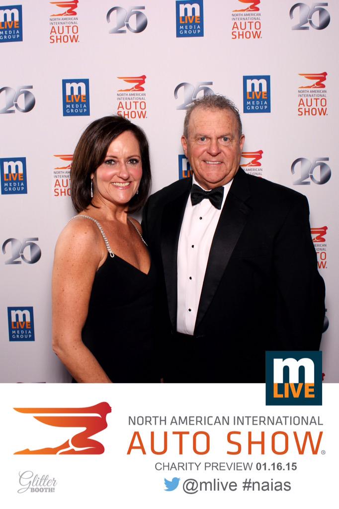 MLiveMediaGroup's tweet photo. Stop by and get your photo at the @GlitterBooth #NAIAS http://t.co/SIqOUWBNfR