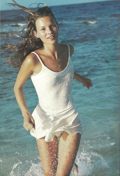 Happy 41st Birthday to my gorgeous, loving wife Kate Moss! Have a wonderful day I love you babe     