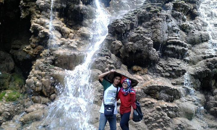 Terima kasih sllu menjaga aq kemnapun aq pengen pergi ... :*