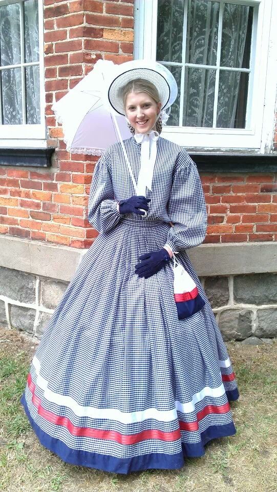 MICrohnsGirl's tweet image. For @sarizabeth and @Mykl0. Nerd status achieved. #historymajorproblems