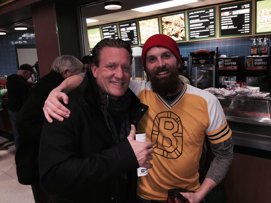  thanks for taking time to take pics with me and my friends and for the bday wishes. Happy bday to you 