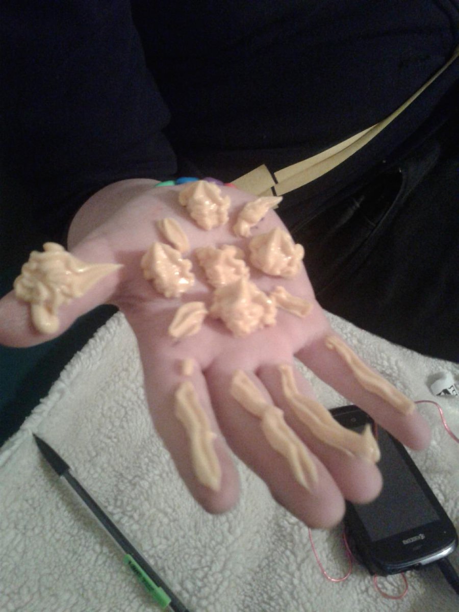unicorns19999's tweet photo. #cheesepiece @7768cac9b1964e5 http://t.co/o6EGn4uUaQ