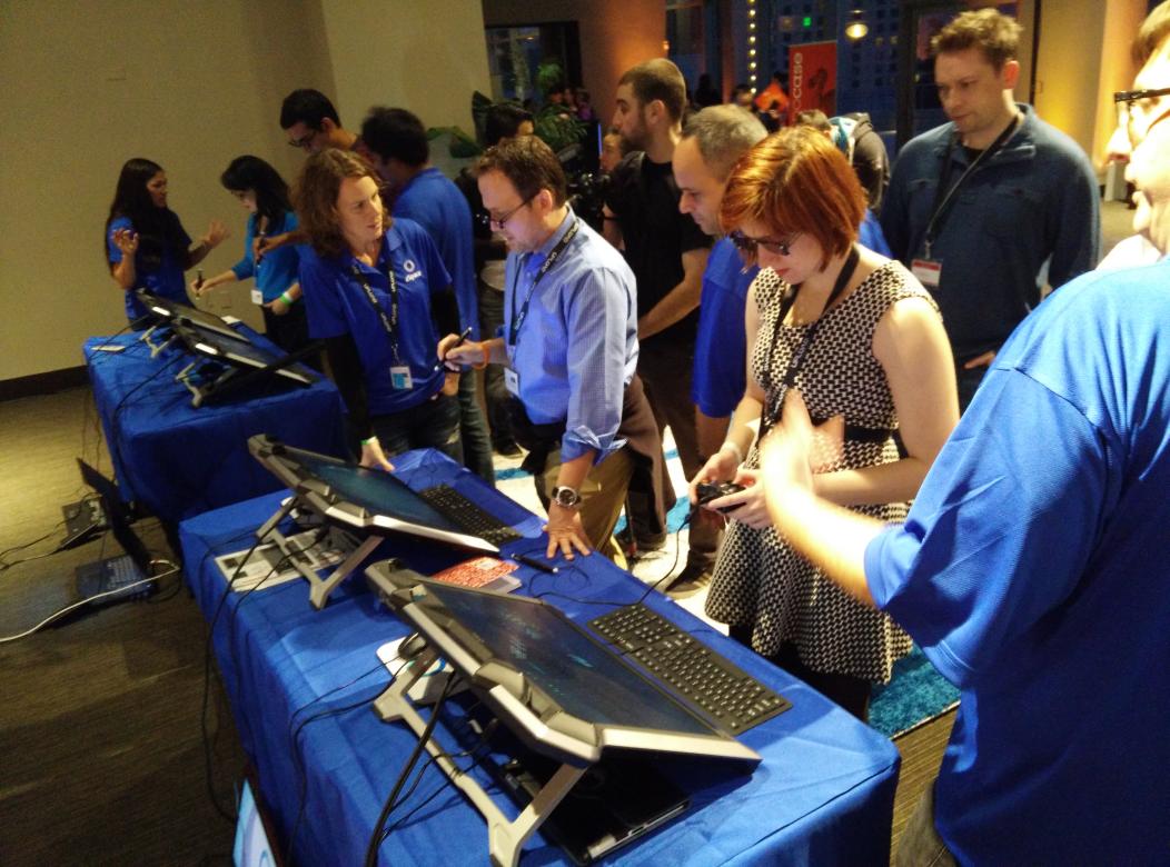 UploadVR's tweet photo. A glimpse of the awesome VR techs on display tonight! #GetVirtualized @SeebrightR @zSpace @NextVR_app @metaglasses http://t.co/4NtkfexKh2