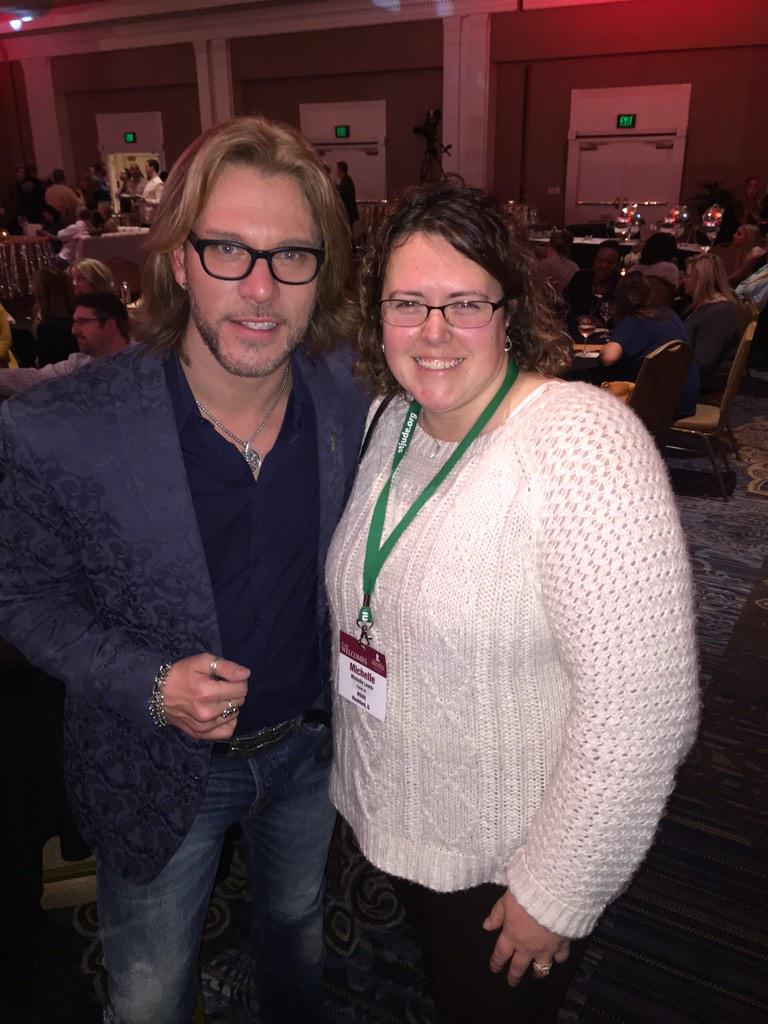 MrsLew2011's tweet image. Awesome! what a great guy!!! @CWBYall