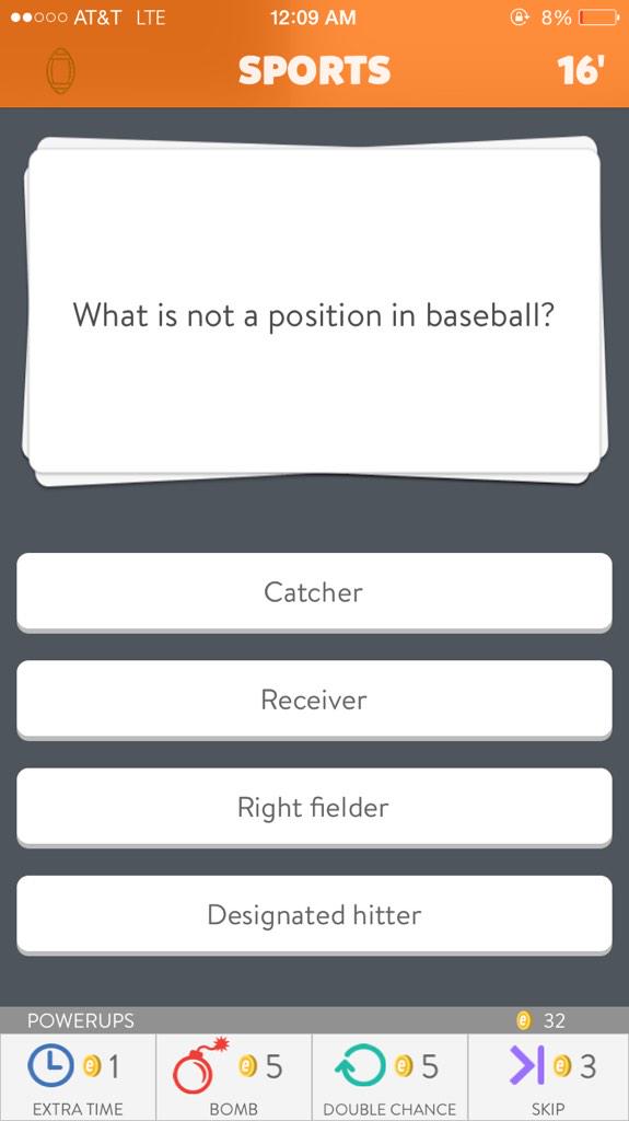 JoseRod3_'s tweet image. I love the Sports Category 😅 #EasyQuestions