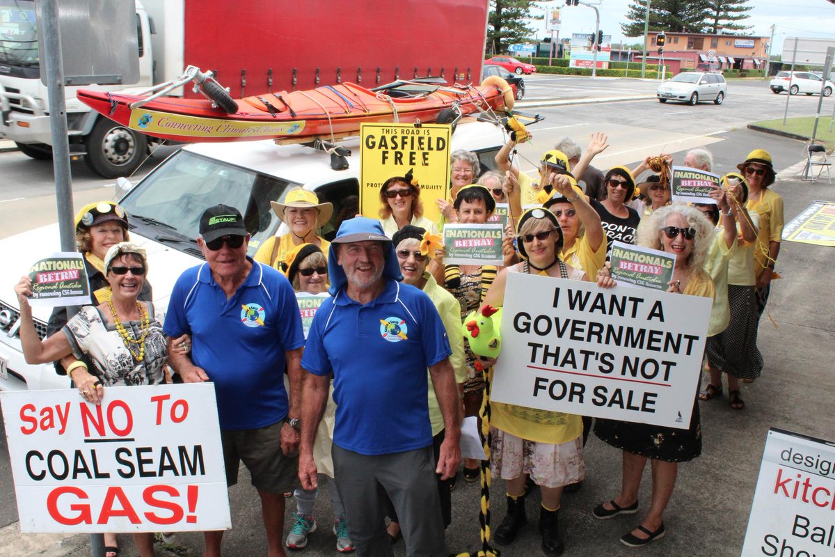 CloudsCreek's tweet photo. Follow Steve Posselt on #Kayak4Earth 
8000km #ConnectingClimateChaos
http://t.co/BcwarEWJKX 
https://t.co/PRTCiHc04u http://t.co/ftQVRrE3Tn