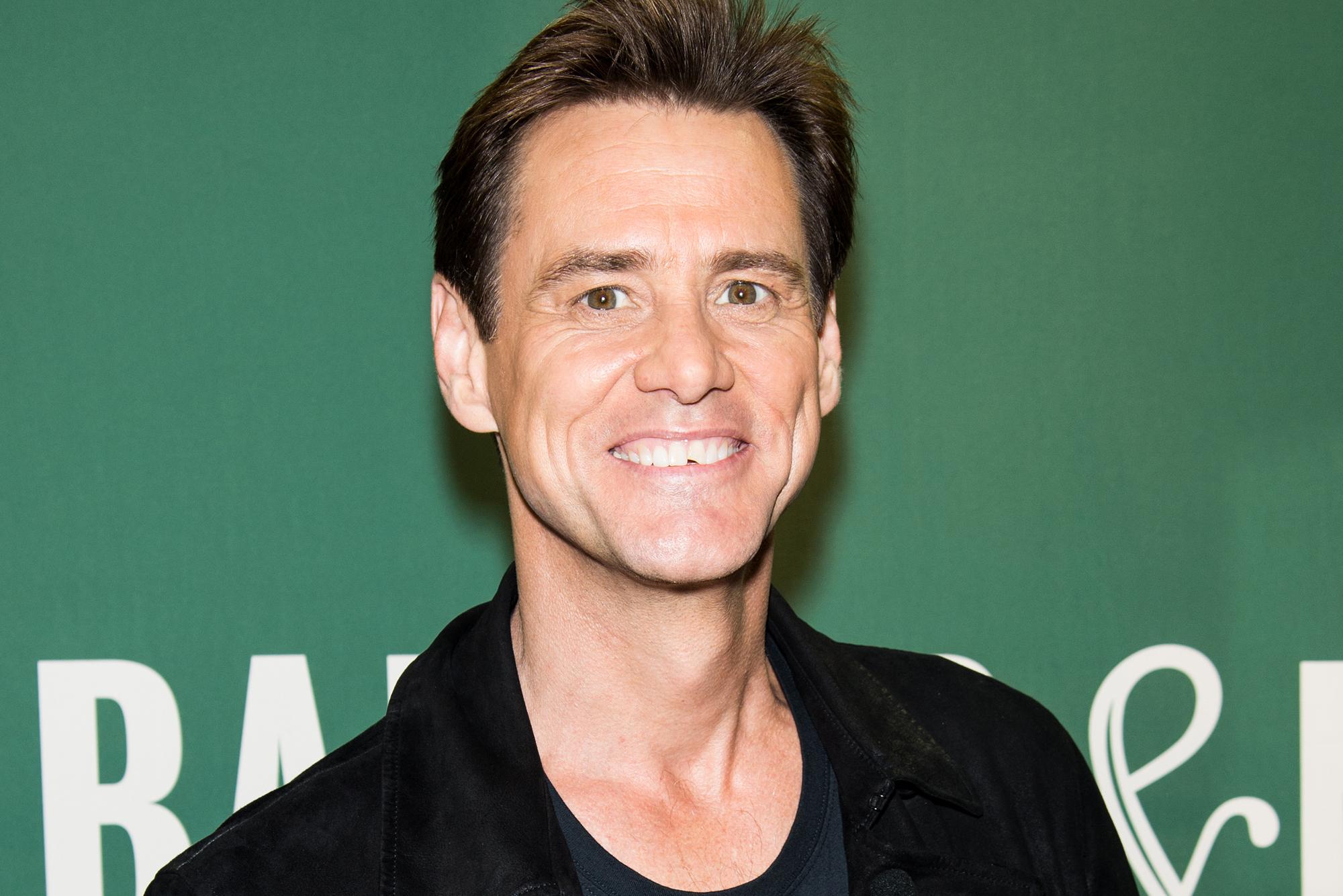 You May Know Him In Ace Ventura: Pet Detective, Dumb & Dumber, & Bruce Almighty. Happy Birthday To Jim Carrey. 