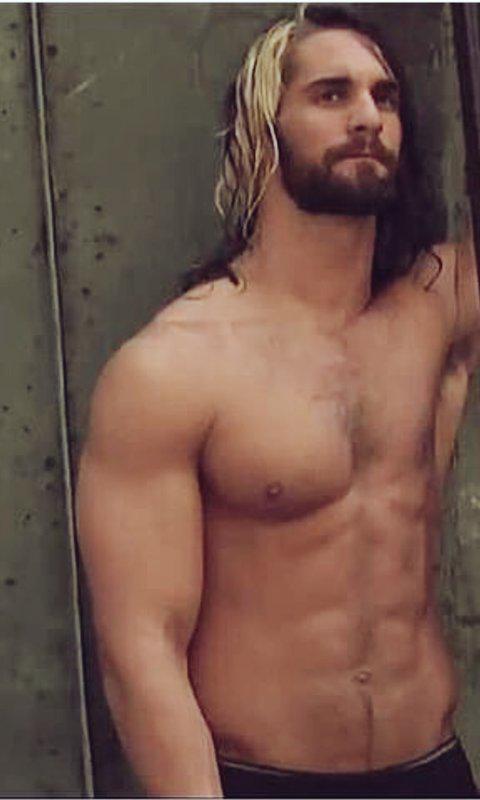 _fearlessnikki_'s tweet photo. Got my Seth 😍 http://t.co/FKheDOc8mn
