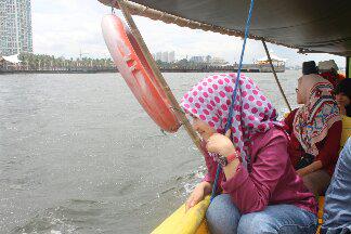 caca_kakoi's tweet photo. Keliling" pantai karnaval ancol http://t.co/kDIhb2wJGE