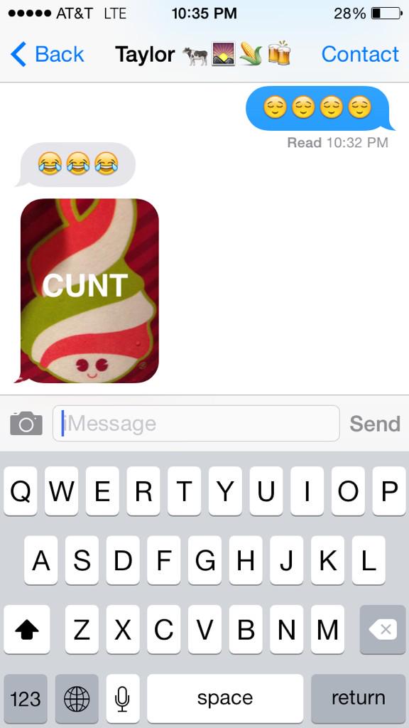 caitlynlancey's tweet photo. Rude.. @Taylorr__Rae http://t.co/MNz9u9oFng