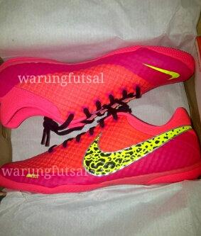 warung_futsal's tweet photo. Obral!
Nike #fc247 elastico finale II hyperpunch
Harga 1.300.000 diskon jd 895.000
Size 40 40,5 41 42 42,5 43 44 http://t.co/SU5d6fTyPj