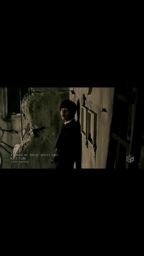 hyphen_Alove's tweet photo. Dead or Alive フラゲまでもうすぐです！
✨✨✨✨✨🙏1位🙏✨✨✨✨✨
#買う人rt
#スペシャル盤買う人rt
#hyphenRT http://t.co/qQ8378w5zy