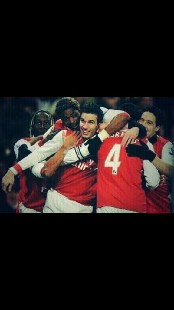 kopy123's tweet photo. @piersmorgan a lot of loyalty here piers 👌 http://t.co/qSFdAIjWr3