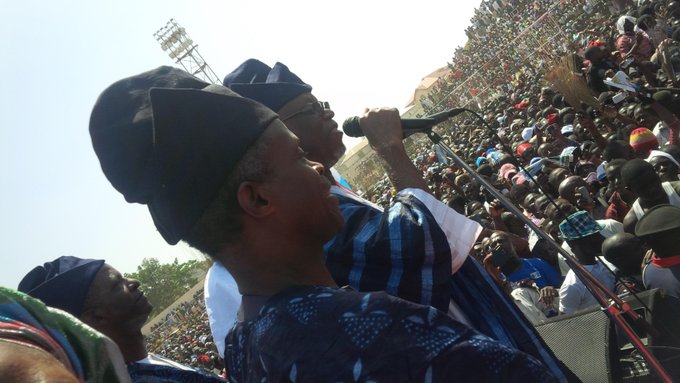 View image on Twitter