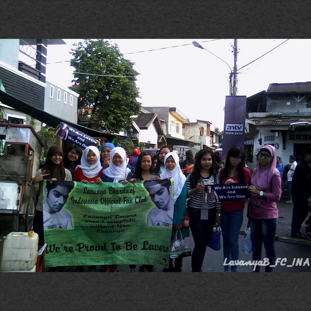 LavanyaB_FC_INA's tweet photo. Yes!! We Are Lavers..!! And We Are Proud To Be.. !! @lavanyabhardwa1 http://t.co/BcGBbc7C5y
