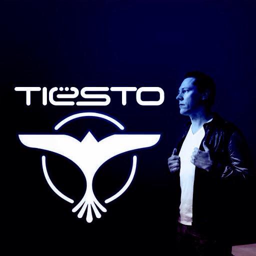 Музыка mockingbird. Real life группа. Mockingbird tiesto. Ultra miami. Символ тиесто.