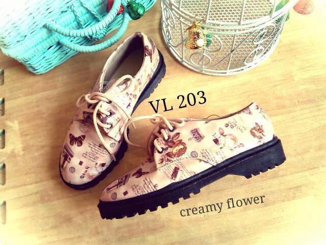 SepaTuit's tweet photo. sepatu docmart ecer 150rb. grosir 130rb/6pcs. Reseller dropshiper welcome.order 28061242 | 089668359006 iG: sepatuit http://t.co/o8vgjlUitQ