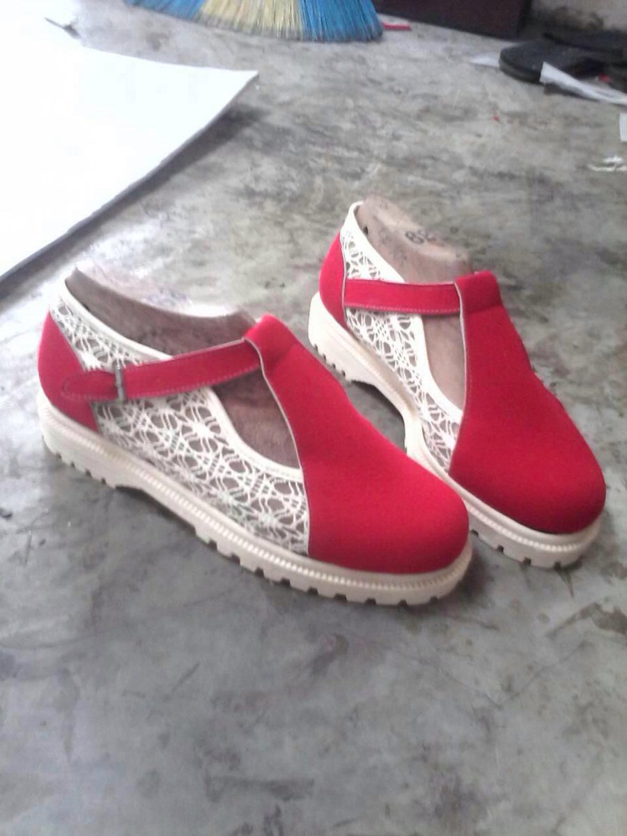 SepaTuit's tweet photo. sepatu docmart ecer 130rb. grosir 110rb/6pcs. Reseller dropshiper welcome.order 28061242 | 089668359006 iG: sepatuit http://t.co/7NMDKgs28e