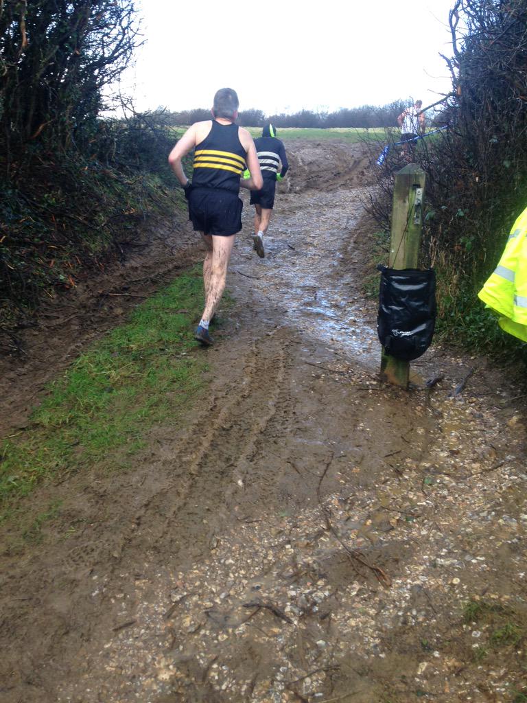 Pdotwebber's tweet photo. Out marshalling the Sussex Masters Xcrountry #lancingmanor good clean mud and sun! with Worthing Striders @UKRunChat http://t.co/lgXcydXs85