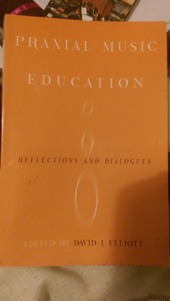 DiljeetB_Flute's tweet image. This book is saying everything I&apos;ve been thinking... #breakthrough #praxialism #MusicalLearning
