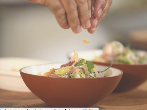 Si están en la costa…una buena manera de aprovechar unos ricos calamares.
goo.gl/o5tpvw

#NardaTips