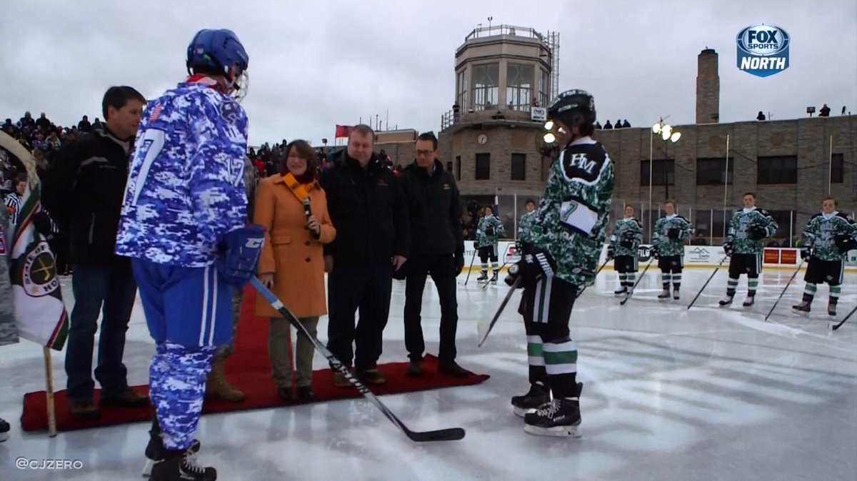 cjzero's tweet photo. The STA - Hill Murray uni matchup #HDM2015 http://t.co/7vwKaMe8dF