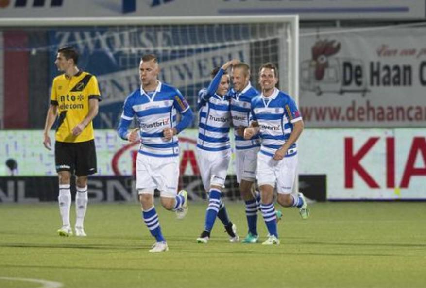 ForzaPECZwolle's tweet image. PEC Zwolle heeft nu al meer wedstrijden gewonnen dan vorig seizoen! RT voor deze helden! #ZWOnac