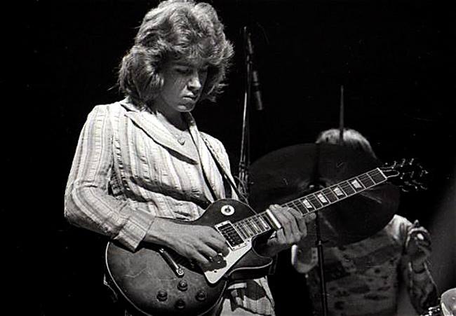 Happy birthday to former (and sometimes current) guitarist Mick Taylor! 