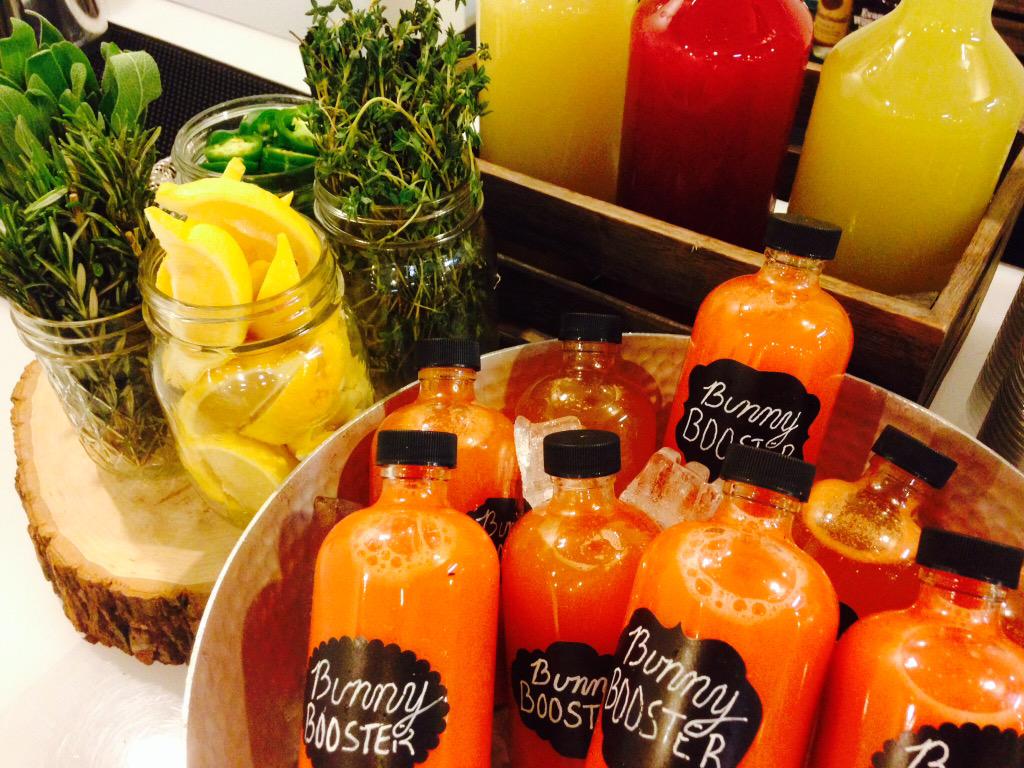 BlackLABVenture's tweet image. Enjoy #fresh-pressed apple carrot ginger #juice at our bar @PhotoLAfair #LABEvents #photola #drinkme