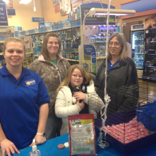 This little girl was so excited to hold a guinea pig <a href="/store/">STORE</a> 2143