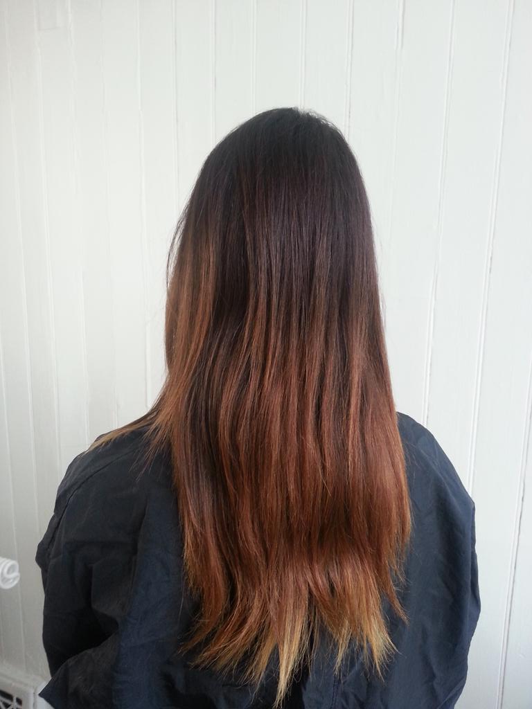 hello_kells's tweet photo. @TaylorNVFerri @FrankieGlitz @MedullaCo Yay!! Here's the before. Stay tunedfor the after!! #makeoverinprogress http://t.co/HHOl8hmf6f
