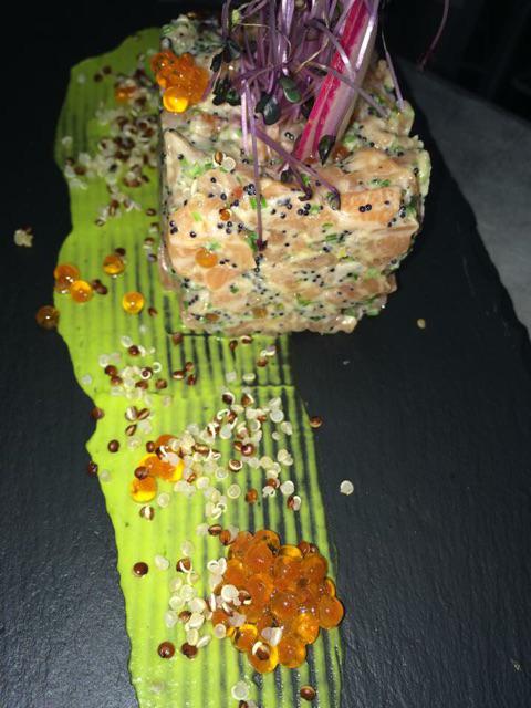 HomeyResto's tweet photo. Dinner &amp; Drinx @ Homey tonight!
Start your meal with our special salmon tartare! @argirogr #homeyrestogr #dinnertime http://t.co/CwjG2bCyym