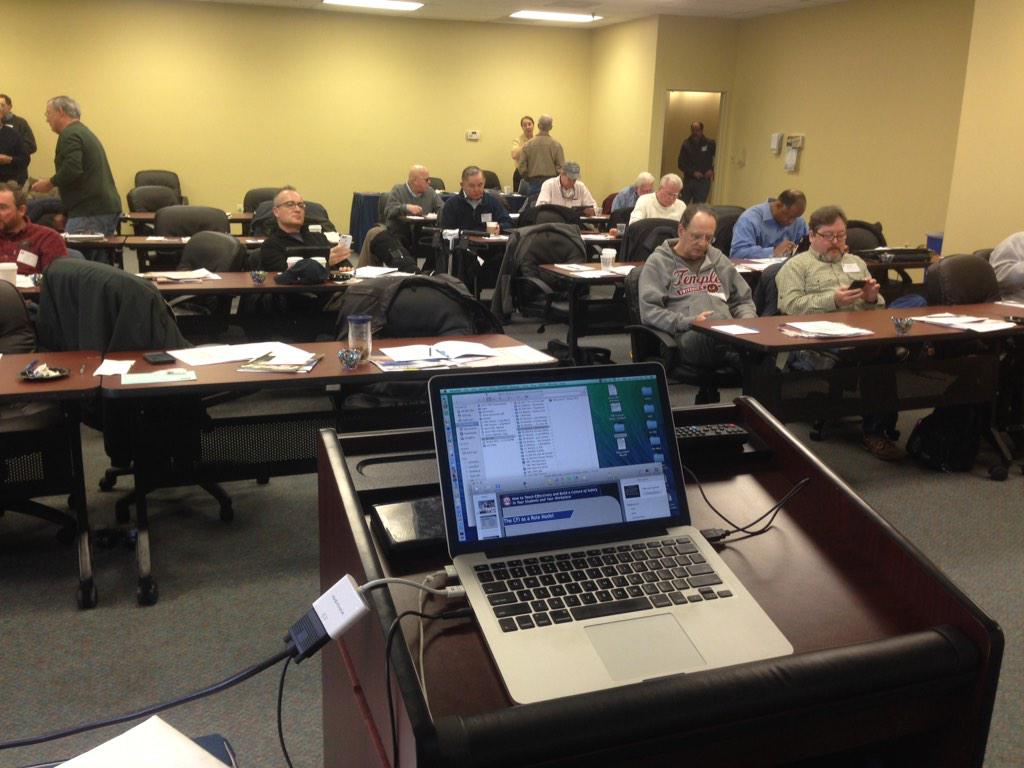 OnTheFlightLine's tweet image. My view this morning