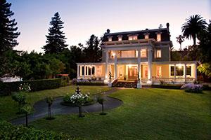 content_steady's tweet photo. Top 10 Romantic #BedandBreakfast Inns http://t.co/VNUANXzTVH @bnblovers @ChurchillManor1 @BowmansHillInn http://t.co/Lm2K2Q13uY