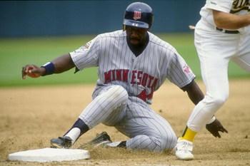 Happy 55th Birthday to Ex-Twin Chili Davis! \91-92 w/ Twins. Hit .282, 41 HRs, 159 RBI. 