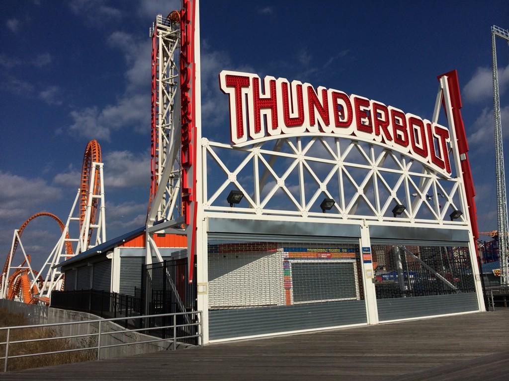 WizardNYC's tweet photo. Site visit at @LunaParkNYC on #ConeyIsland? Yes please! #eventprofs #eventproduction #brooklyn #wizardstudios http://t.co/ox6KQA1VQf