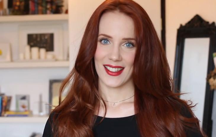 Hoy es cumpleaños de Simone Simons, vocalista de | Happy Birthday 