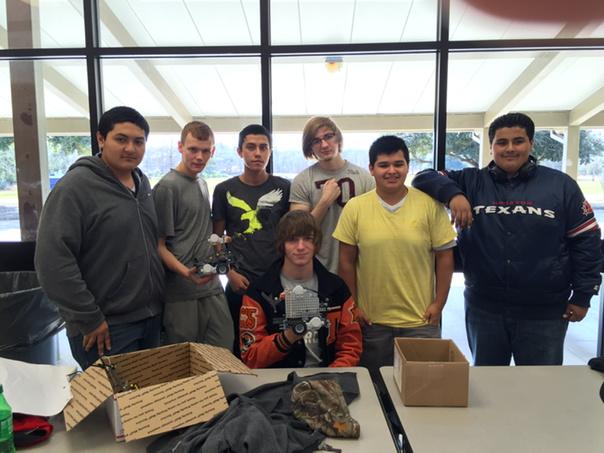 TigersTHS's tweet photo. The THS robotics team. 1st &amp; 2nd place winners. STATE bound http://t.co/yzib20C2bP